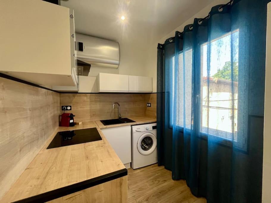 T2 Renove A 15 Min De Lyon Appartement Pierre-Bénite Buitenkant foto